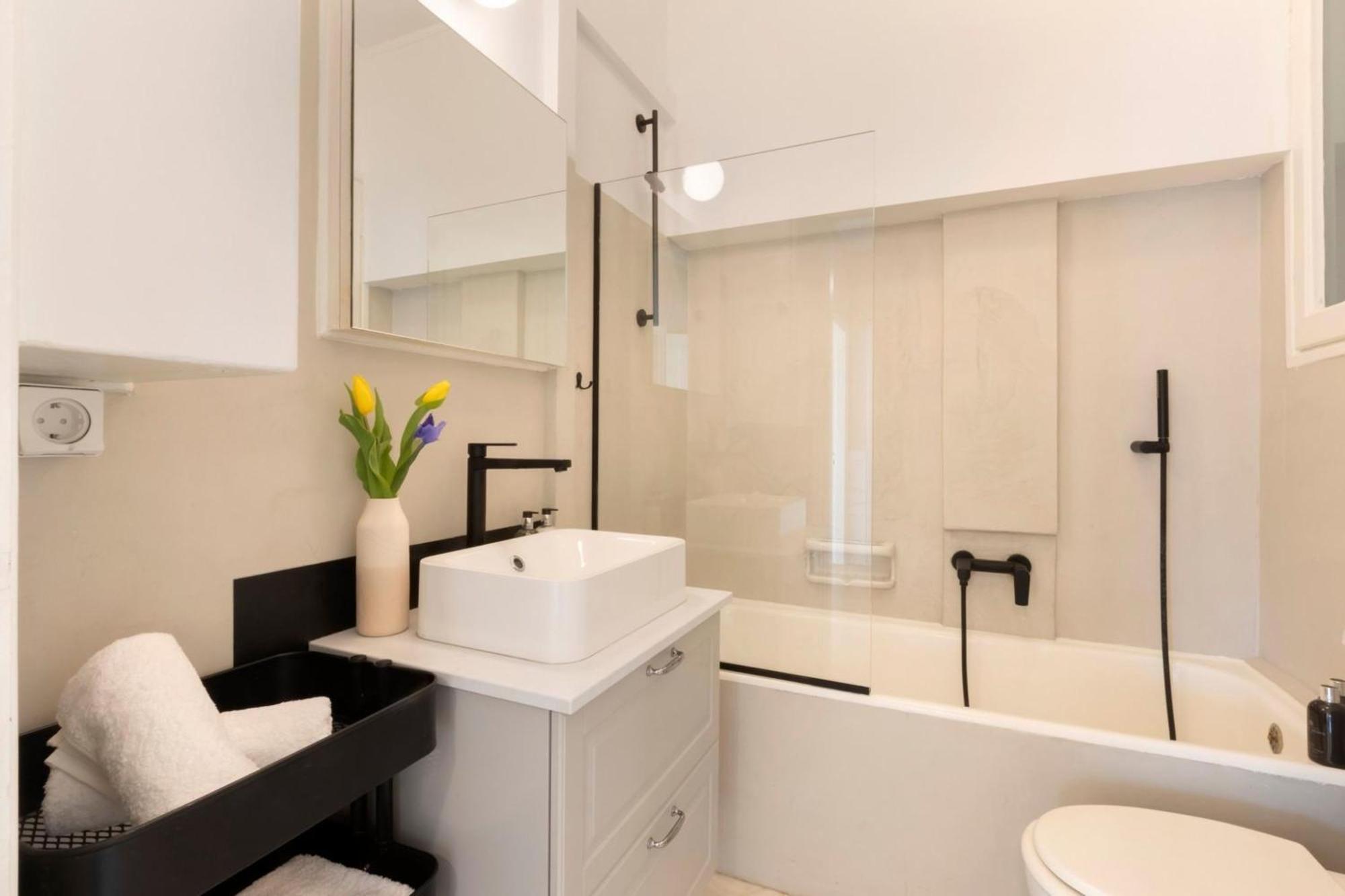 Meliti Apartment In Plaka เอเธนส์ ภายนอก รูปภาพ