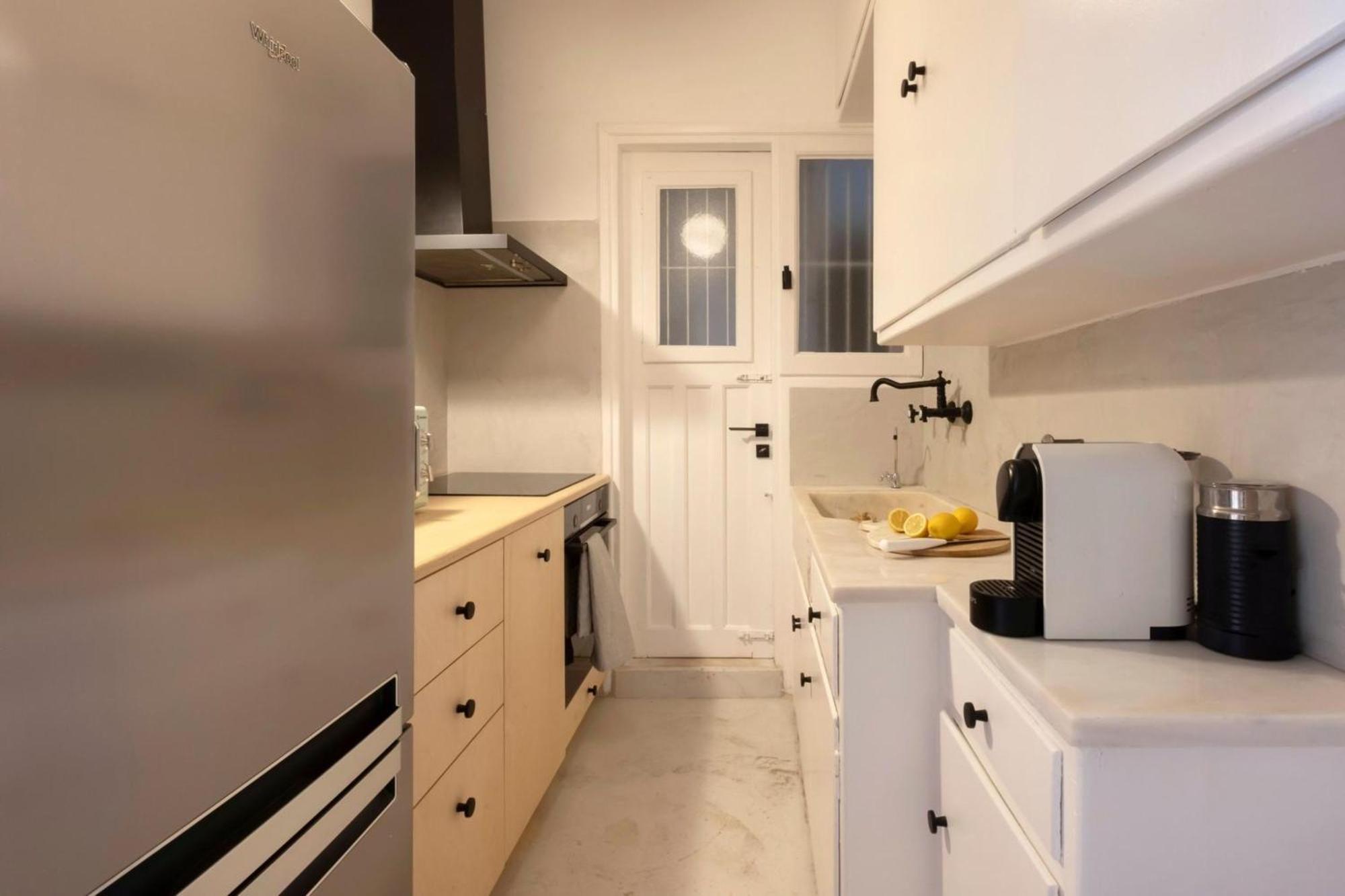 Meliti Apartment In Plaka เอเธนส์ ภายนอก รูปภาพ